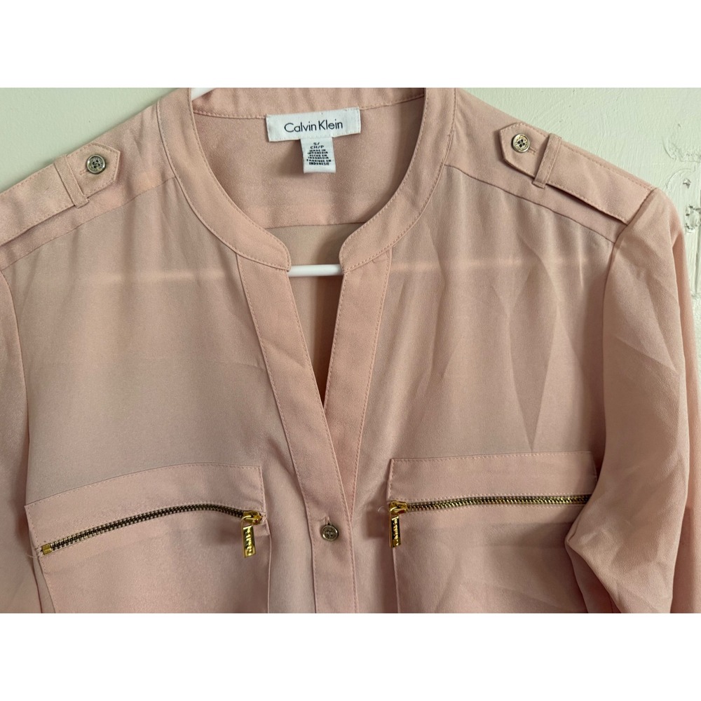 Calvin Klein Womens Blush Pink Button Up Blouse Gold Zip Pockets Roll Tab Small - Picture 4 of 8